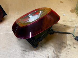 KOMPLET LAMPY LAMPA TYŁ TYLNE LEWA PRAWA DACIA DUSTER II EU