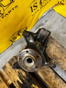 ZWROTNICA PIASTA PRZÓD LEWY LEWA MERCEDES A W177 A35 AMG 2.0 B 4-MATIC