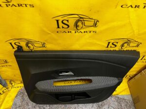 BOCZEK TAPICERKA DRZWI PRAWY PRZÓD DACIA SANDERO III EU