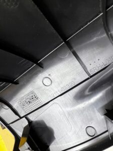 PLASTIK OSŁONA PROGU SŁUPKA A PRZÓD PRAWY TOYOTA AURIS II