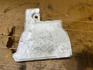 WYPEŁNIENIE WYGŁUSZENIE STYROPIAN PODŁOGI TOYOTA RAV4 V