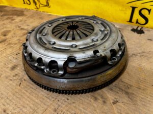 KOMPLET SPRZĘGŁO KOŁO DMUMASOWE TARCZA DOCISK PEUGEOT 2008 II 1.5 BLUE HDI