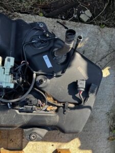 ZBIORNIK POMPA PŁYNU DPF ADBLUE MERCEDES GL X166 3.0 CDI 350 BLUETEC