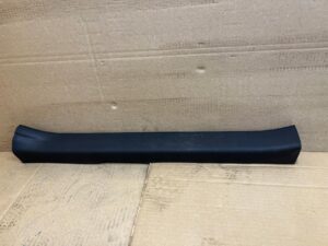 PLASTIK OSŁONA LISTWA PROGU PROGOWA PRZÓD LEWY TOYOTA AURIS II