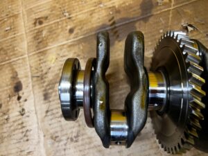 WAŁ KORBOWY TOYOTA RAV4 V 2.5 HYBRID XA25A