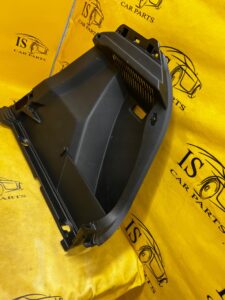 TAPICERKA BOCZEK BAGAŻNIKA TYŁ PRAWY PRAWA PEUGEOT 2008 II