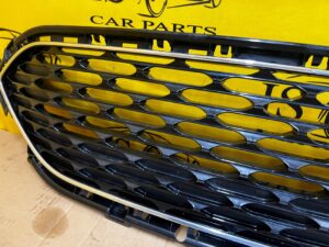 GRILL KRATKA ATRAPA ŚRODKOWA ZDERZAKA PRZÓD FORD KUGA MK3 ESCAPE MK4