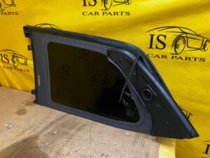 SZYBA KAROSERYJNA BŁOTNIKA TYŁ PRAWA PRAWY MERCEDES GL X166 2013R