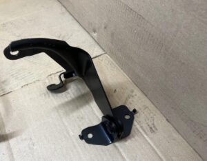 MOCOWANIE KANAPY FOTELI TYŁ TOYOTA AURIS II HB