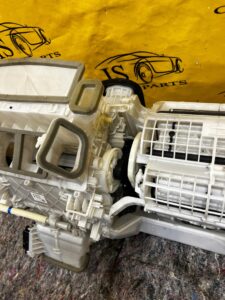 KOMPLETNA NAGRZEWNICA DMUCHAWA KLIMATYZACJI TOYOTA RAV4 V 2.5 HYBRID EU