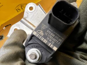 CZUJNIK UDERZENIA UDERZENIOWY PORSCHE PANAMERA 970 I LIFT