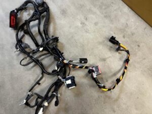 OKABLOWANIE INSTALACJA WIĄZKA SILNIKA FORD ESCAPE MK4 1.5 ECOBOOST