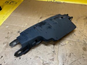 WAHACZ TYŁ TYLNY POPRZECZNY PRAWY MERCEDES A W177 A35 AMG