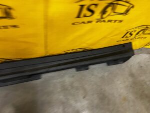 OSŁONA LISTWA PROGU PROGOWA PRÓG LEWY LEWA TOYOTA RAV4 V