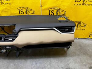 DESKA ROZDZIELCZA KOKPIT KONSOLA TOYOTA RAV4 V LIFT EU 22-