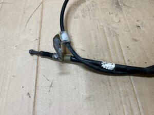 LINKA CIĘGNO HAMULCA RĘCZNEGO TYŁ LEWA TOYOTA AURIS II