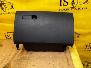 SCHOWEK PASAŻERA DESKI KONSOLI PRAWY MERCEDES A W177