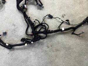 WIĄZKA INSTALACJA DESKI KONSOLI FORD ESCAPE MK4 USA 1.5 ECOBOOST