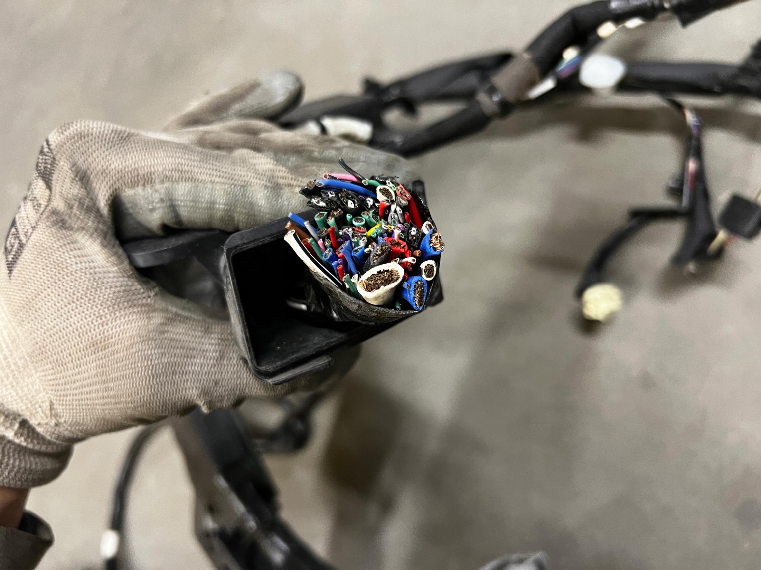 WIĄZKA INSTALACJA SILNIKA TOYOTA AURIS II HB 1.8 HYBRID