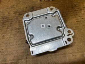 NIE WYSTRZELONY SENSOR MODUŁ AIRBAG PODUSZEK POWIETRZNYCH MERCEDES GL X166