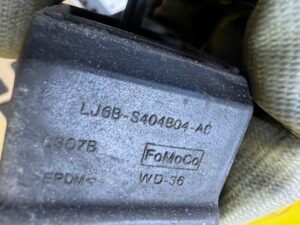 ODBÓJ ODBOJNIK KLAPY TYŁ BAGAŻNIKA FORD ESCAPE MK4