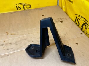 UCHWYT MOCOWANIE WSPORNIK OSŁONY PODWOZIA FORD ESCAPE MK4 KUGA MK3