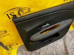 BOCZEK TAPICERKA DRZWI PRAWY PRZÓD DACIA SANDERO III EU