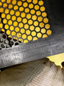 PODSZYBIE PRAWE PEUGEOT 2008 II EU