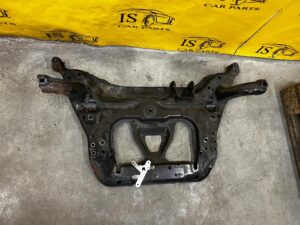 SANKI WÓZEK ZAWIESZENIE PRZÓD MOCOWANIE SILNIKA POD SILNIK MERCEDES A W177