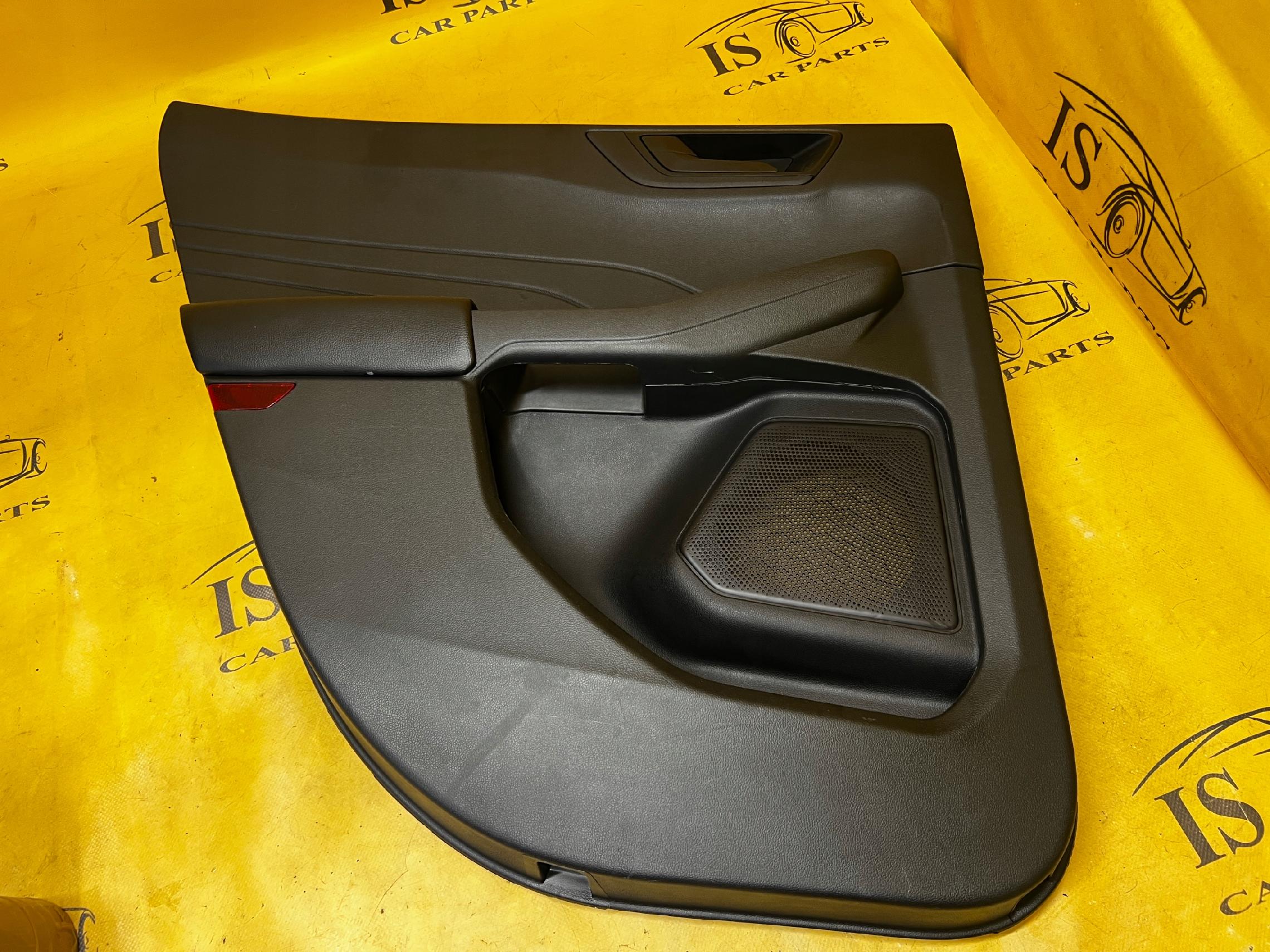 BOCZEK TAPICERKA DRZWI TYŁ LEWY FORD ESCAPE MK4