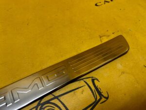 KOMPLET LISTWY LISTWA PROGOWE PROGOWA PRÓG PRZÓD AMG MERCEDES A W177 B W246