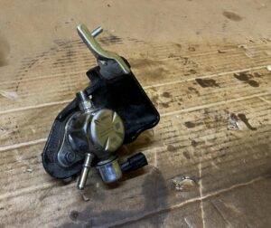 POMPA WTRYSKOWA PALIWA WYSOKIEGO CIŚNIENIA TOYOTA RAV4 V 2.5 HYBRID