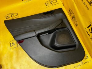 BOCZEK TAPICERKA DRZWI TYŁ LEWY FORD ESCAPE MK4