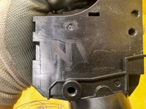 PAJĄK MANETKI PRZEŁĄCZNIK ZESPOLONY NISSAN E-NV200 NV200 EU