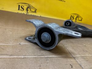 WAHACZ PRZÓD PRZEDNI PRAWY MERCEDES A W177 A35 2.0 B