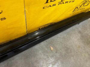 LISTWA NAKŁADKA PROGOWA PRÓG PRAWA PRAWY MERCEDES A W177 AMG 696 9696