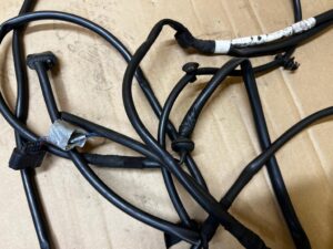 WIĄZKA PRZEWODÓW INSTALACJA CZUJNIKÓW PARKOWANIA PDC TOYOTA AURIS II