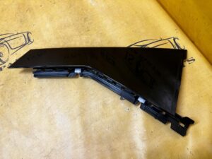 LISTWA DRZWI TYŁ LEWY FORD ESCAPE MK4