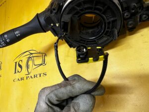 PAJĄK MANETKI PRZEŁĄCZNIK ZESPOLONY TAŚMA DACIA DUSTER II