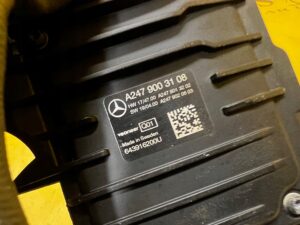 KAMERA ASYSTENT PASA RADAR SZYBY PRZÓD WIĄZKA MERCEDES A W177