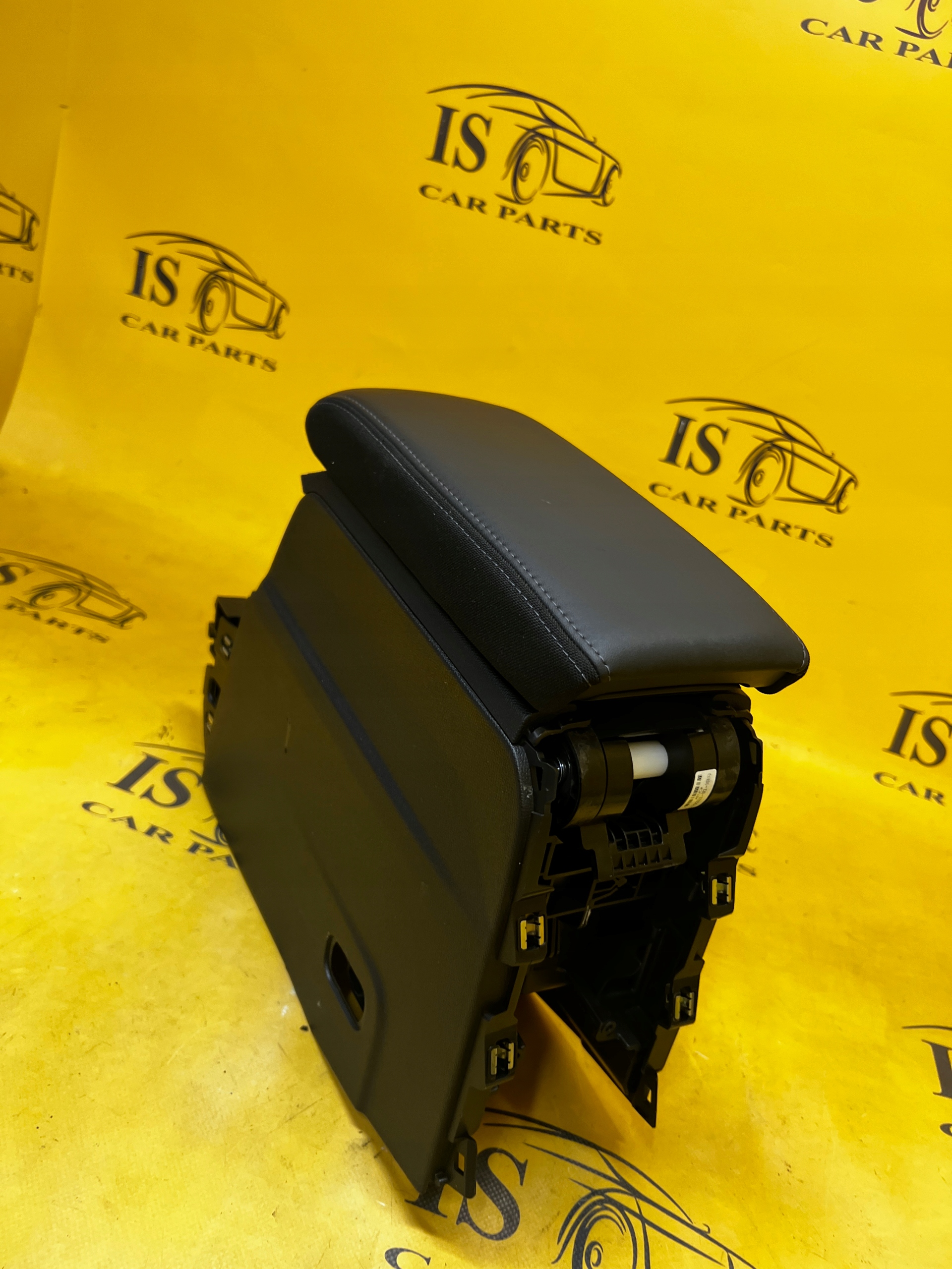 TUNEL ŚRODKOWY PODŁOKIETNIK PEUGEOT 2008 II