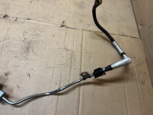 LISTWA WTRYSKOWA TOYOTA AURIS II 1.8 HYBRID