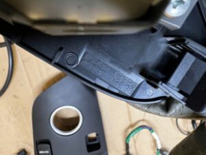 PANEL PRZEŁĄCZNIK SZYB DRZWI PRZÓD LEWY TOYOTA AURIS II EU