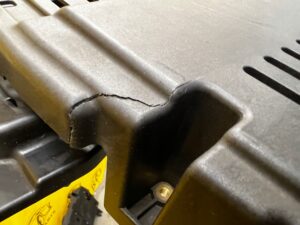 WKŁAD OBUDOWA OSŁONA SCHOWEK BAGAŻNIKA MERCEDES A W177