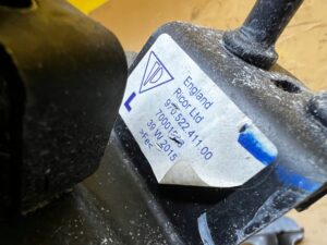 KOMPLET ZACZEP ZATRZASK KANAPY TYŁ PRAWY LEWY PORSCHE PANAMERA 970 I LIFT