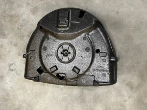 SCHOWEK STYROPIAN ZESTAWU NAPRAWCZEGO BAGAŻNIKA TOYOTA AURIS II HB