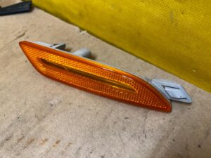 LAMPKA OBRYSOWA OBRYS OBRYSÓWKA PRAWA PRAWY PORSCHE PANAMERA 970 I LIFT