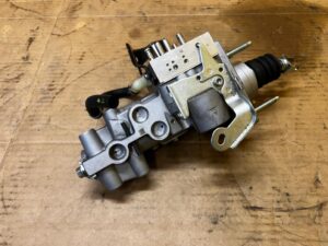 POMPA HAMULCOWA ABS TOYOTA RAV4 V 2.5 HYBRID