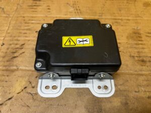 MODUŁ PRZETWORNICA NAPIĘCIA MERCEDES GL X166