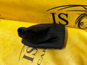 MIESZEK WYBIERAKA LEWARKA ZMIANY BIEGÓW MANUAL PEUGEOT 2008 II